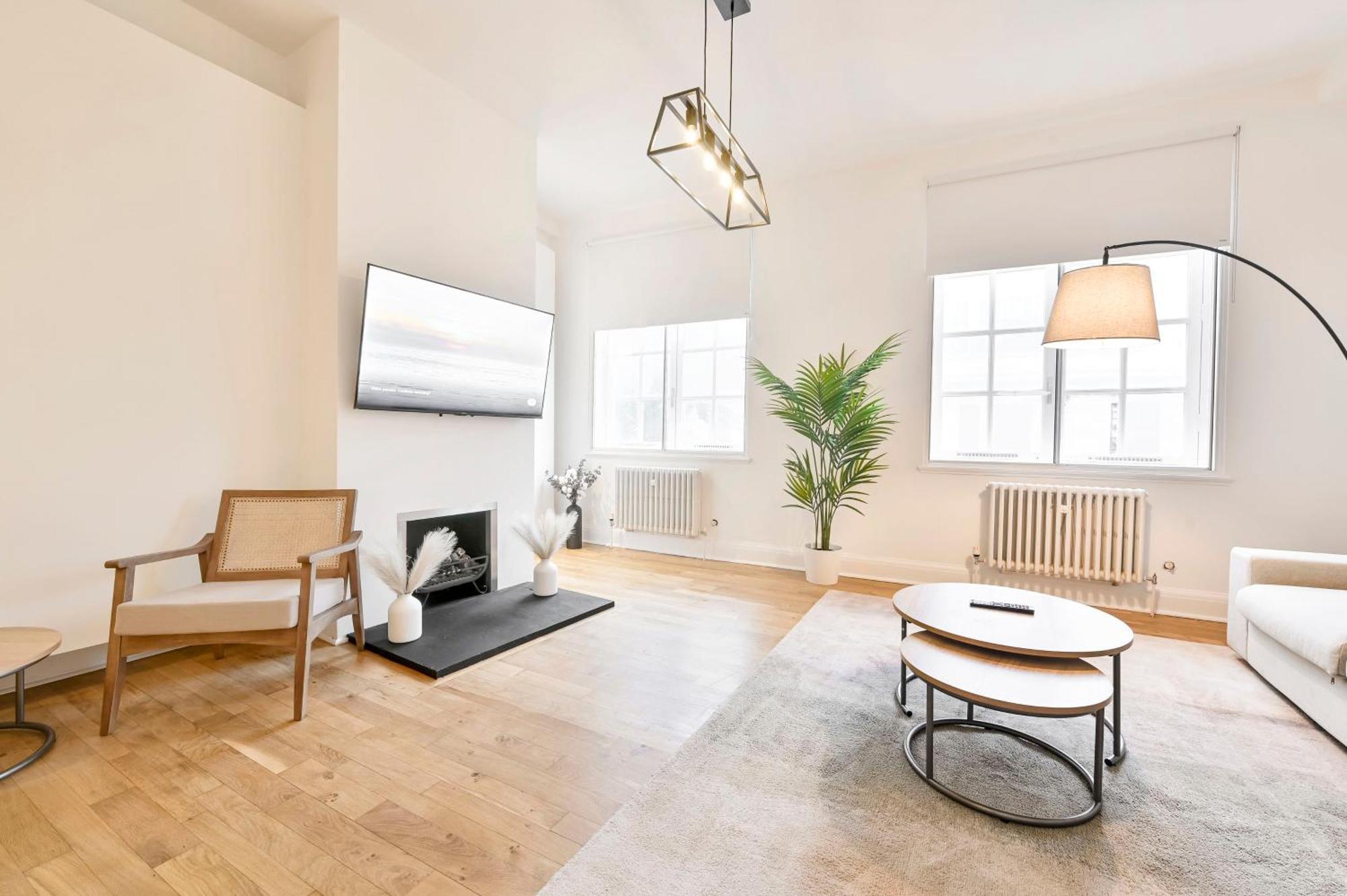 Wonderful Fitzrovia 3 Bed Apartment London Bagian luar foto