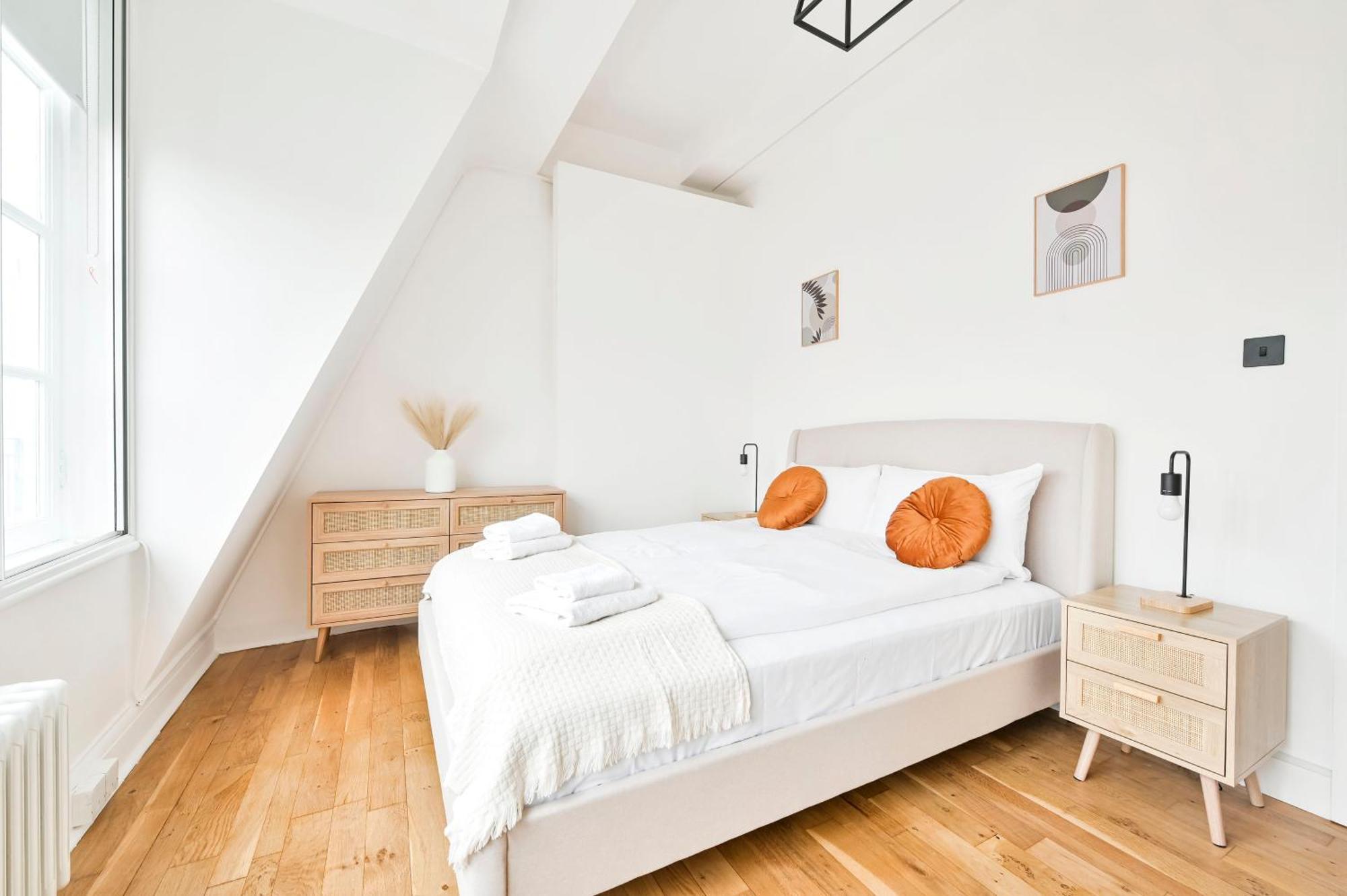 Wonderful Fitzrovia 3 Bed Apartment London Bagian luar foto