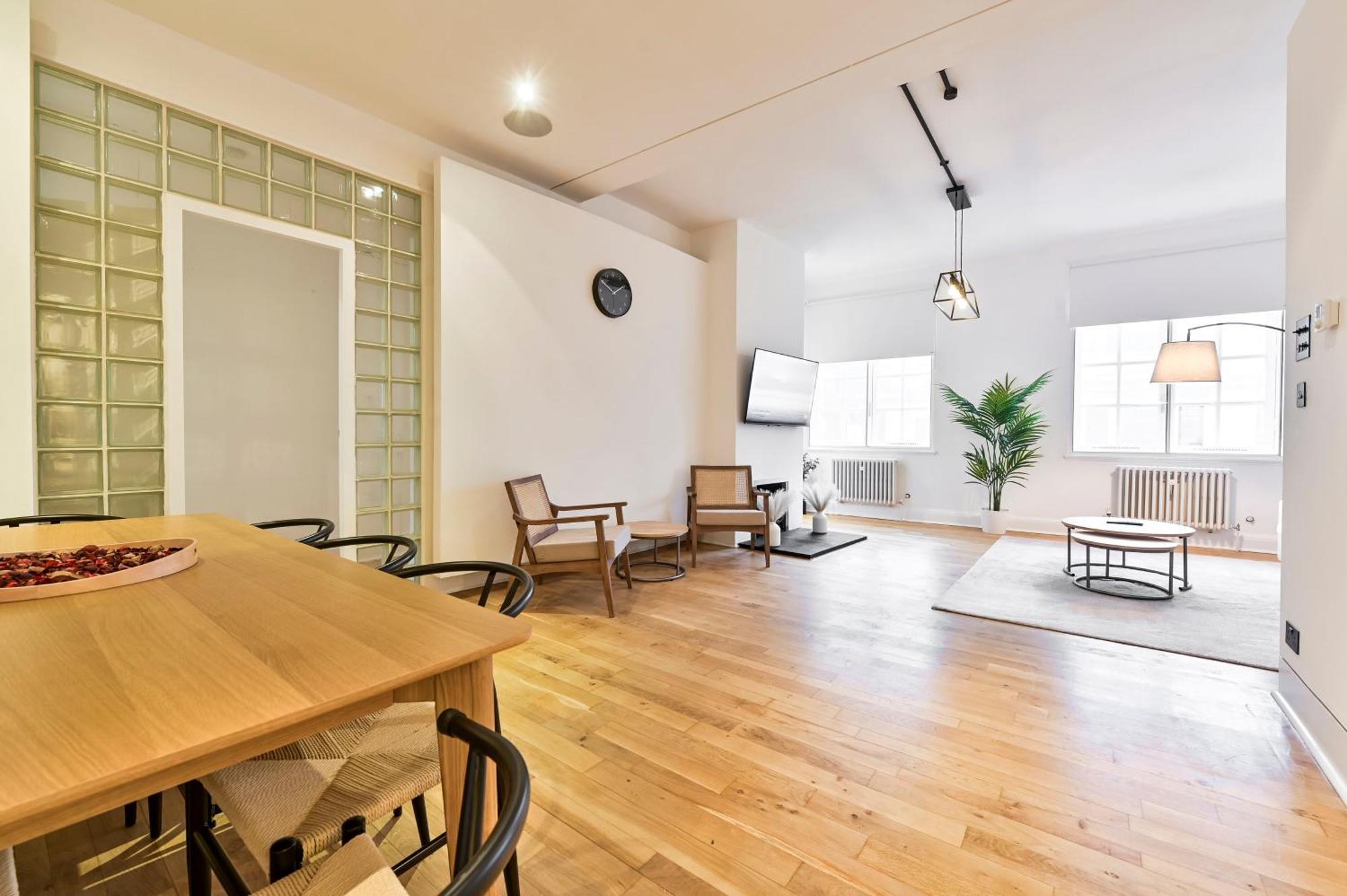 Wonderful Fitzrovia 3 Bed Apartment London Bagian luar foto