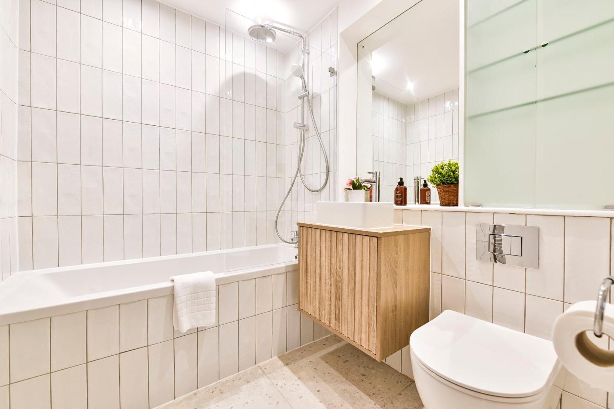 Wonderful Fitzrovia 3 Bed Apartment London Bagian luar foto